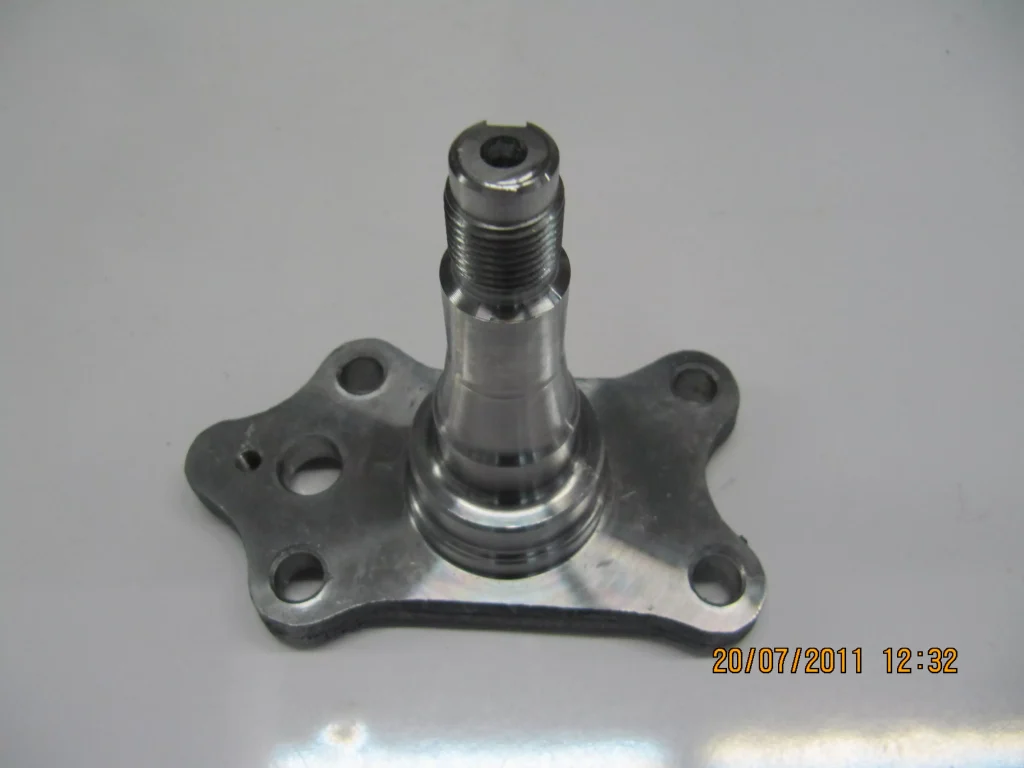 محور (توپی) چرخ عقب راست(ABS)